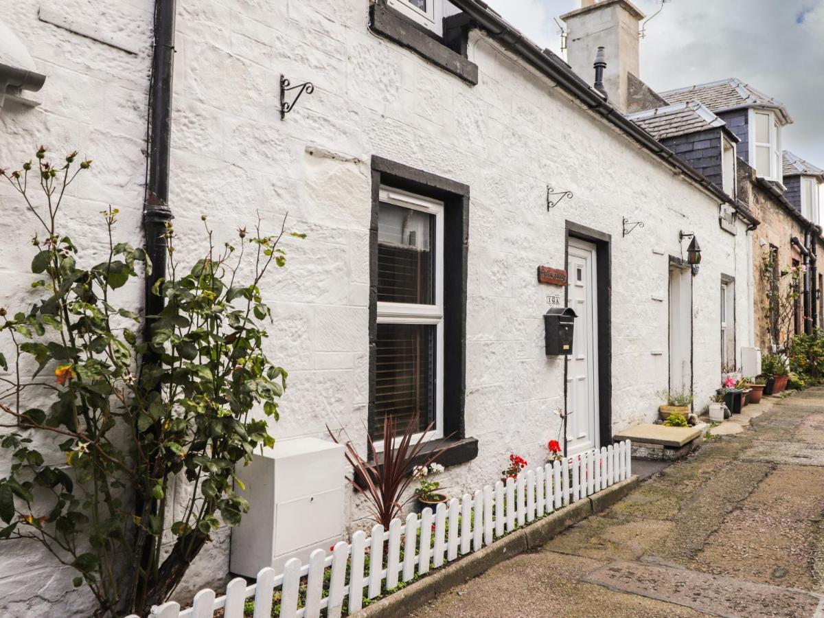 Griffin Cottage ネアン エクステリア 写真
