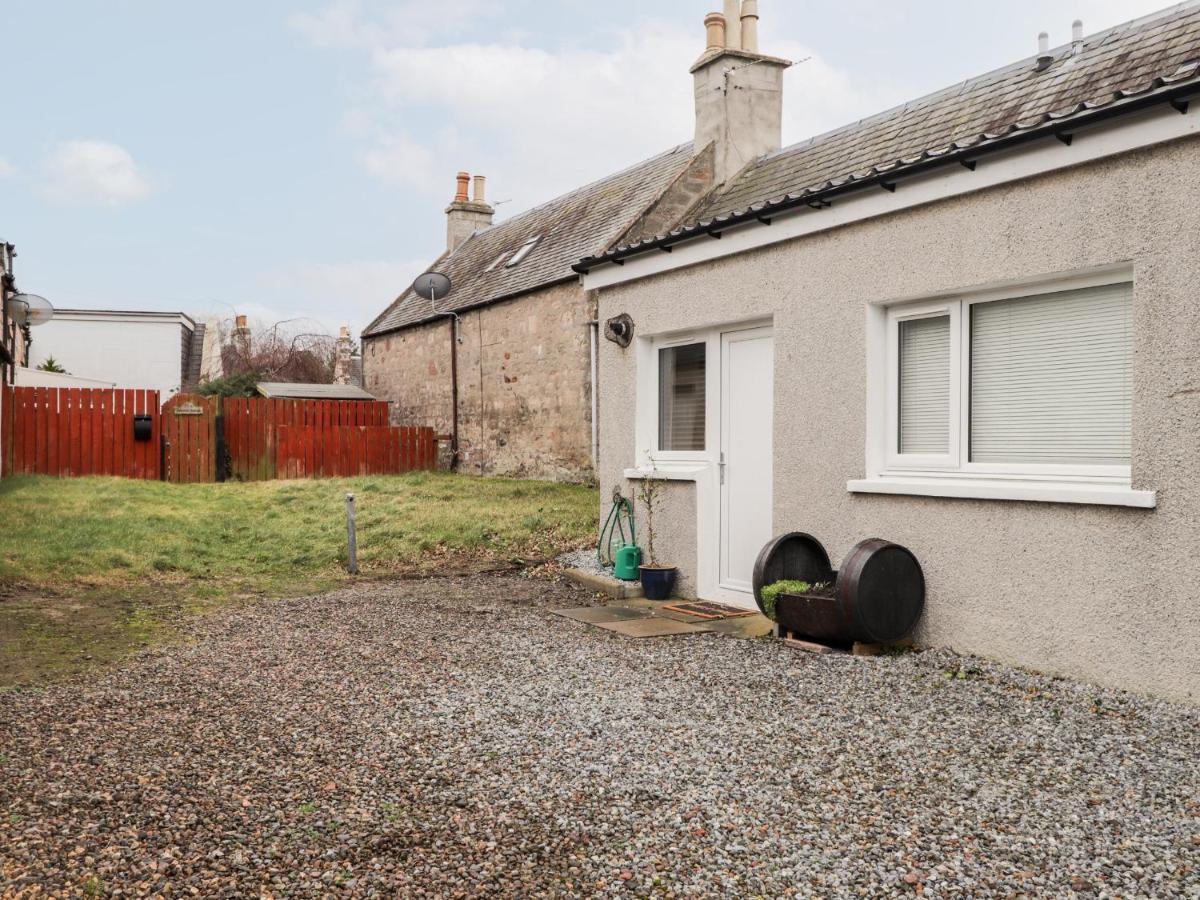 Griffin Cottage ネアン エクステリア 写真